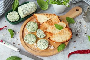 Рецепт чесночного масла сливочного Рецепт чесночного масла сливочного