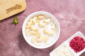 Сырки из зеленой гречки