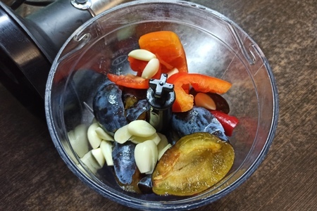 Острый сливовый соус на зиму без варки Острый сливовый соус на зиму без варки