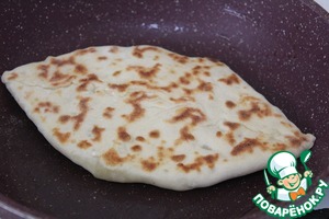 Плоские пирожки с любимой начинкой Плоские пирожки с любимой начинкой