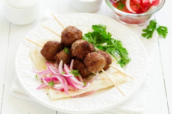 Маринованный лук с имбирем и перцем чили