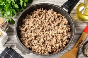 Жареная слоёная самса с мясом Жареная слоёная самса с мясом