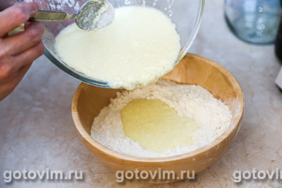 Закусочный кекс с капустой и беконом