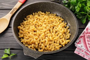 Жареные макароны Жареные макароны