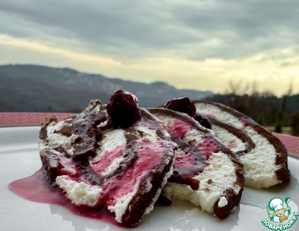 Бисквитный рулет Бисквитный рулет