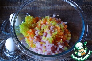 Биточки из индейки с овощами