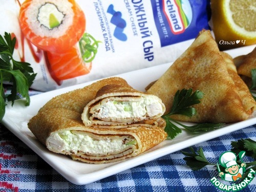 Блинчики с курицей и авокадо