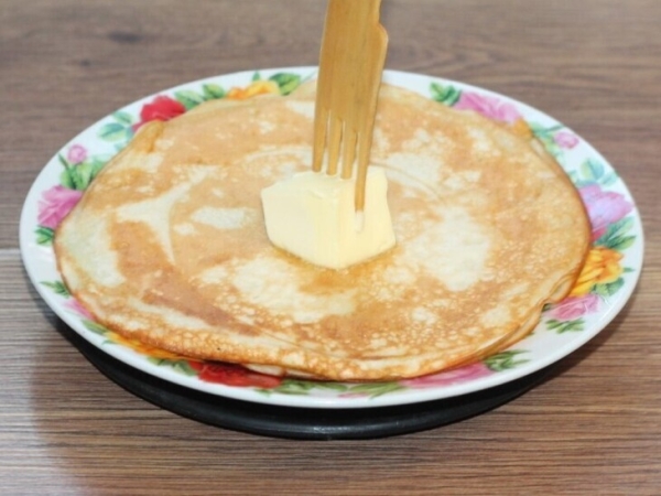 Блины дрожжевые на кефире и молоке#пушкинкулинар