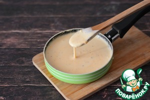 Брокколи с сырным соусом Брокколи с сырным соусом