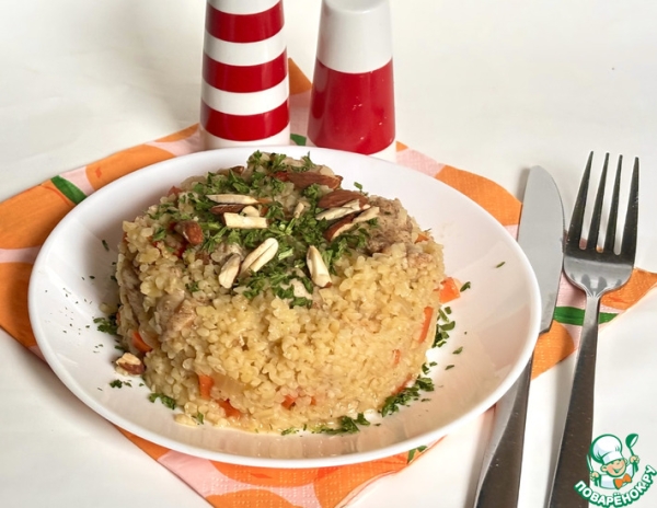 Булгур с куриной грудкой и овощами