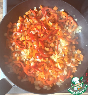 Булгур с куриной грудкой и овощами