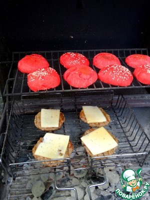 Бургер-гриль "красный бархат"