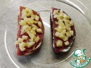 Бутерброды с сыровяленой индейкой и ананасом