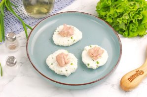 Шарики из печени трески с творогом Шарики из печени трески с творогом