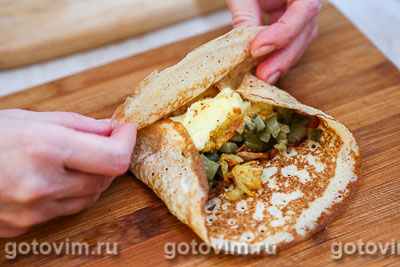 Блин фермерский (с картофельным пюре и беконом)