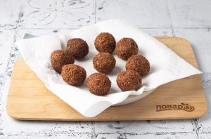 Фалафель с тахини Фалафель с тахини