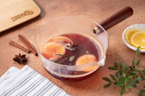 Глинтвейн с лимоном Глинтвейн с лимоном