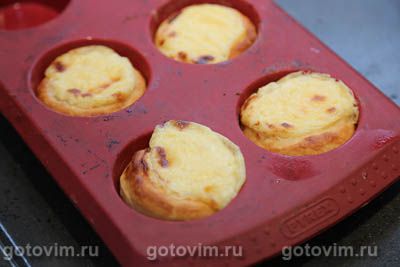 Корзиночки из слоеного теста с заварным кремом Корзиночки из слоеного теста с заварным кремом