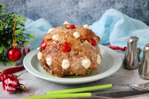 Новогодний мясной шар Новогодний мясной шар