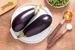 Баклажаны в аэрогриле целиком