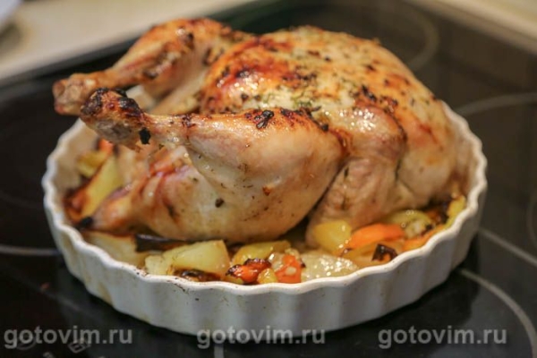 Курица, запеченная целиком с чесночным маслом 