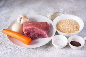 Рис с мясом в горшочках Рис с мясом в горшочках