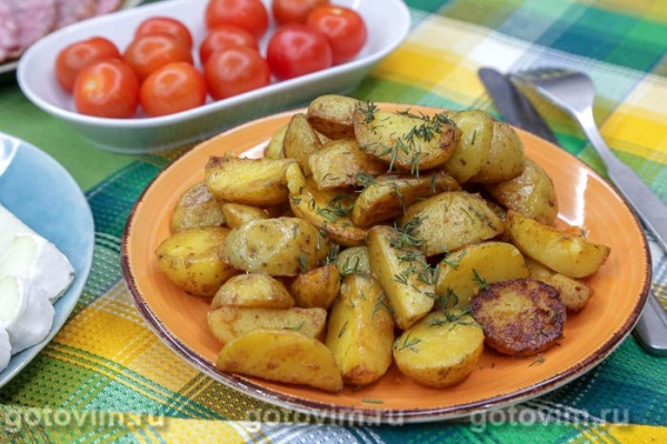 Картофель беби, обжаренный в мультиварке