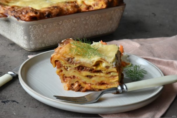 Лазанья с фаршем от Джейми Оливера Лазанья с фаршем от Джейми Оливера