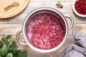 Компот из брусники