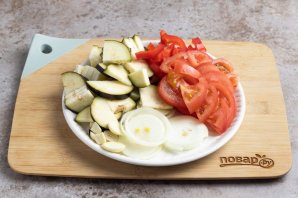 Соус "Демиглас" из овощей Соус "Демиглас" из овощей