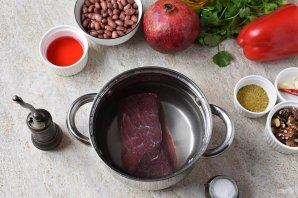 Салат "Тбилиси" с гранатом Салат "Тбилиси" с гранатом