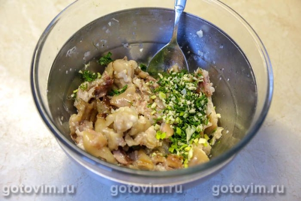 Мужужи из свиных ножек (холодец по-грузински) Мужужи из свиных ножек (холодец по-грузински)