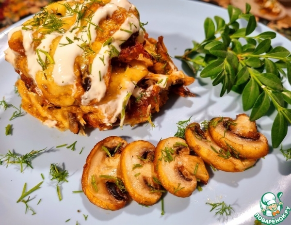 Картофельные оладьи в сливочно-грибном соусе Картофельные оладьи в сливочно-грибном соусе