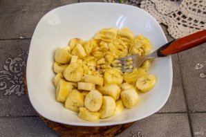 Пирог из овсянки без муки с бананами Пирог из овсянки без муки с бананами