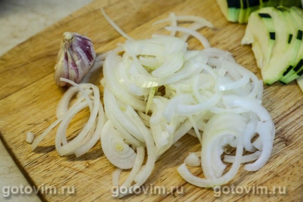 Кабачки, тушенные с лисичками в соевом соусе Кабачки, тушенные с лисичками в соевом соусе