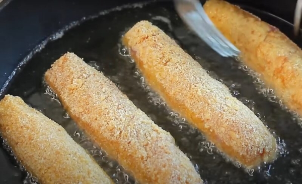 Рецепт свиных отбивных с нежной начинкой. Так легко приготовить Рецепт свиных отбивных с нежной начинкой. Так легко приготовить