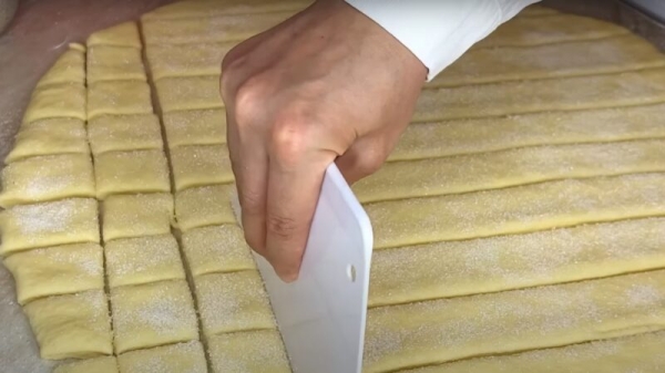 Быстрое печенье на кефире: сладкое и ароматное. Стамбульская бабушка поделилась рецептом Быстрое печенье на кефире: сладкое и ароматное. Стамбульская бабушка поделилась рецептом