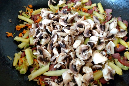 Перловка с овощами и грибами