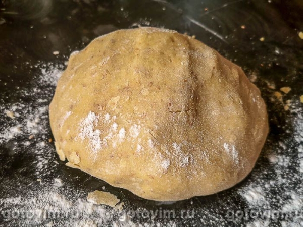 Печенье на желтках с арахисом и кунжутом 