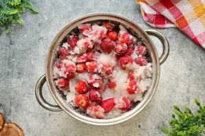 Варенье из клубники пятиминутка Варенье из клубники пятиминутка