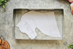 Новогодний торт "Огненная лошадь" Новогодний торт "Огненная лошадь"