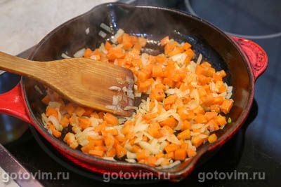 Дал из колотого желтого гороха с чили