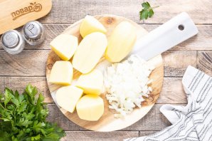 Зеленое лобио с картофелем Зеленое лобио с картофелем