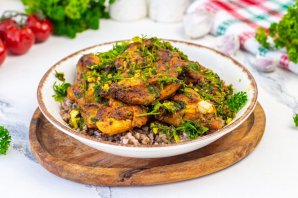 Филе куриного бедра на сковороде Филе куриного бедра на сковороде