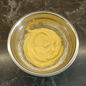 Кекс с яблоками