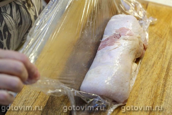 Куриный рулет со свиным языком Куриный рулет со свиным языком