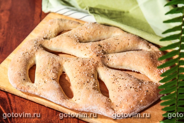 Фугасс с морской солью и травами Фугасс с морской солью и травами