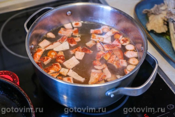 Сборная мясная солянка с фасолью Сборная мясная солянка с фасолью