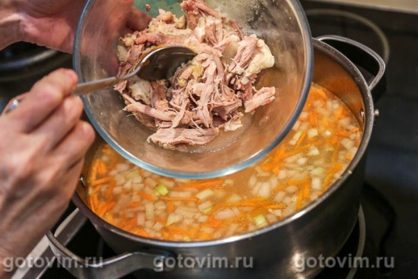 Мясной суп с пшеничной крупой «Артек»