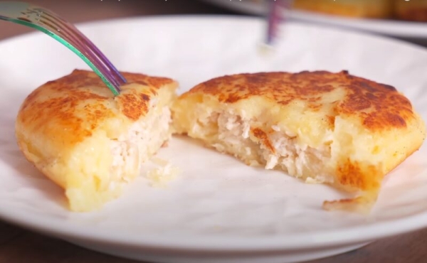 Возьмите картофель и фарш. Нежные картофельные зразы, которые тают во рту: готовлю это блюдо на обед или ужин. Возьмите картофель и фарш. Нежные картофельные зразы, которые тают во рту: готовлю это блюдо на обед или ужин.